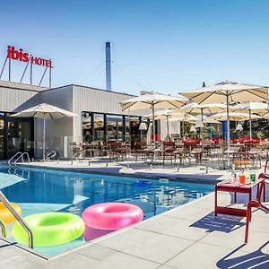 ibis Orange Centre